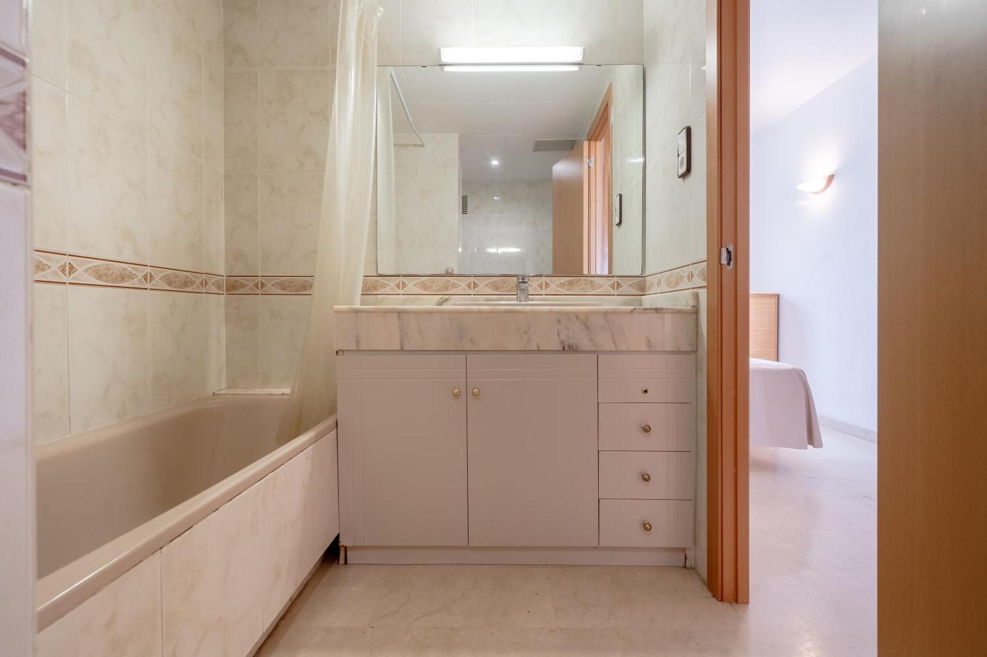 Rentalmar Central Park Salou Room photo