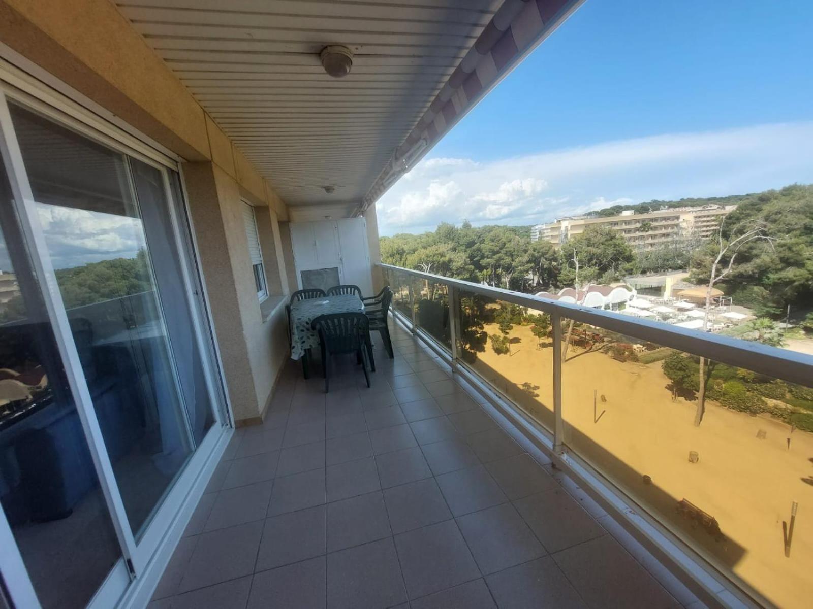 Rentalmar Central Park Salou Room photo