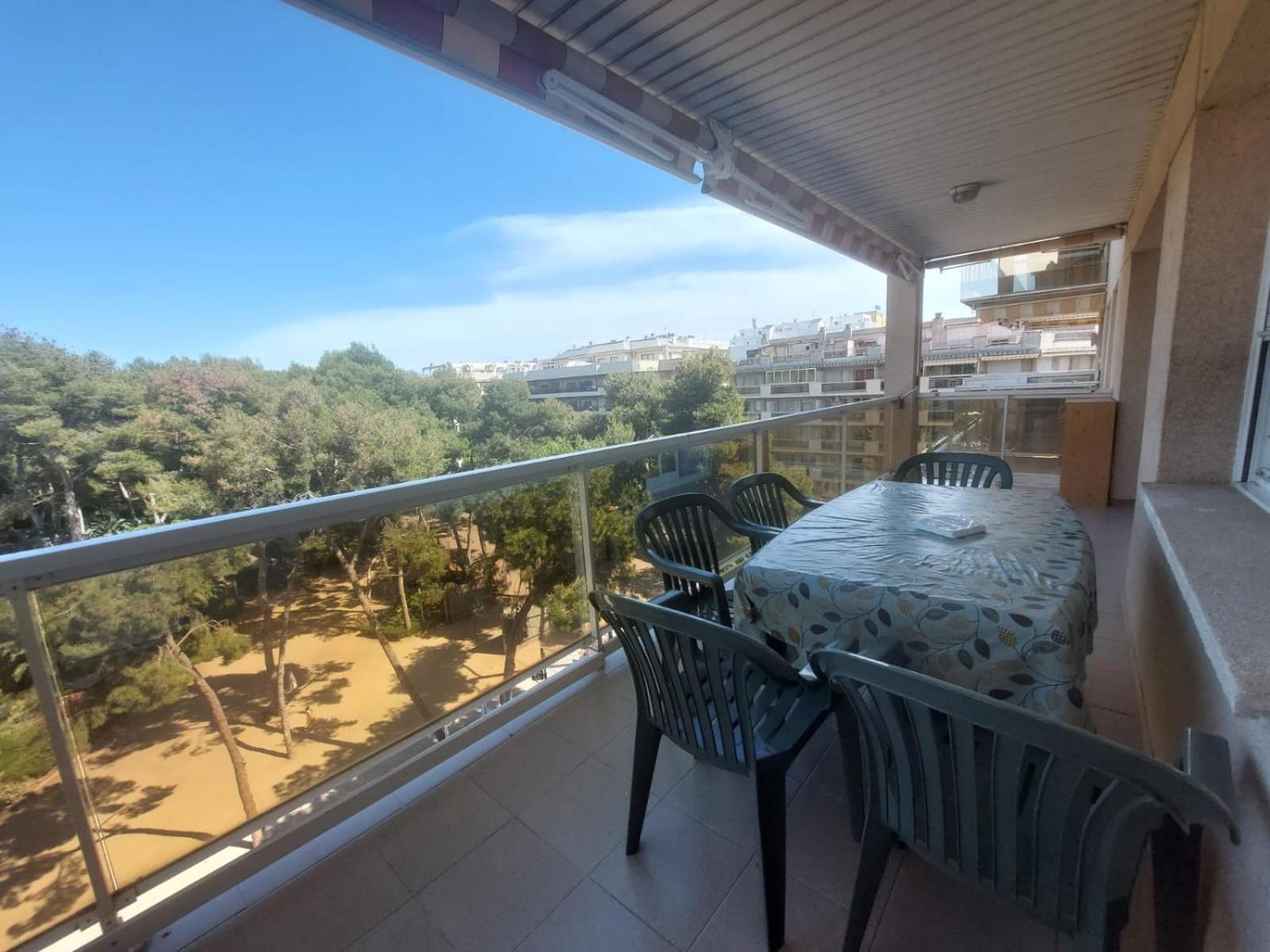 Rentalmar Central Park Salou Room photo